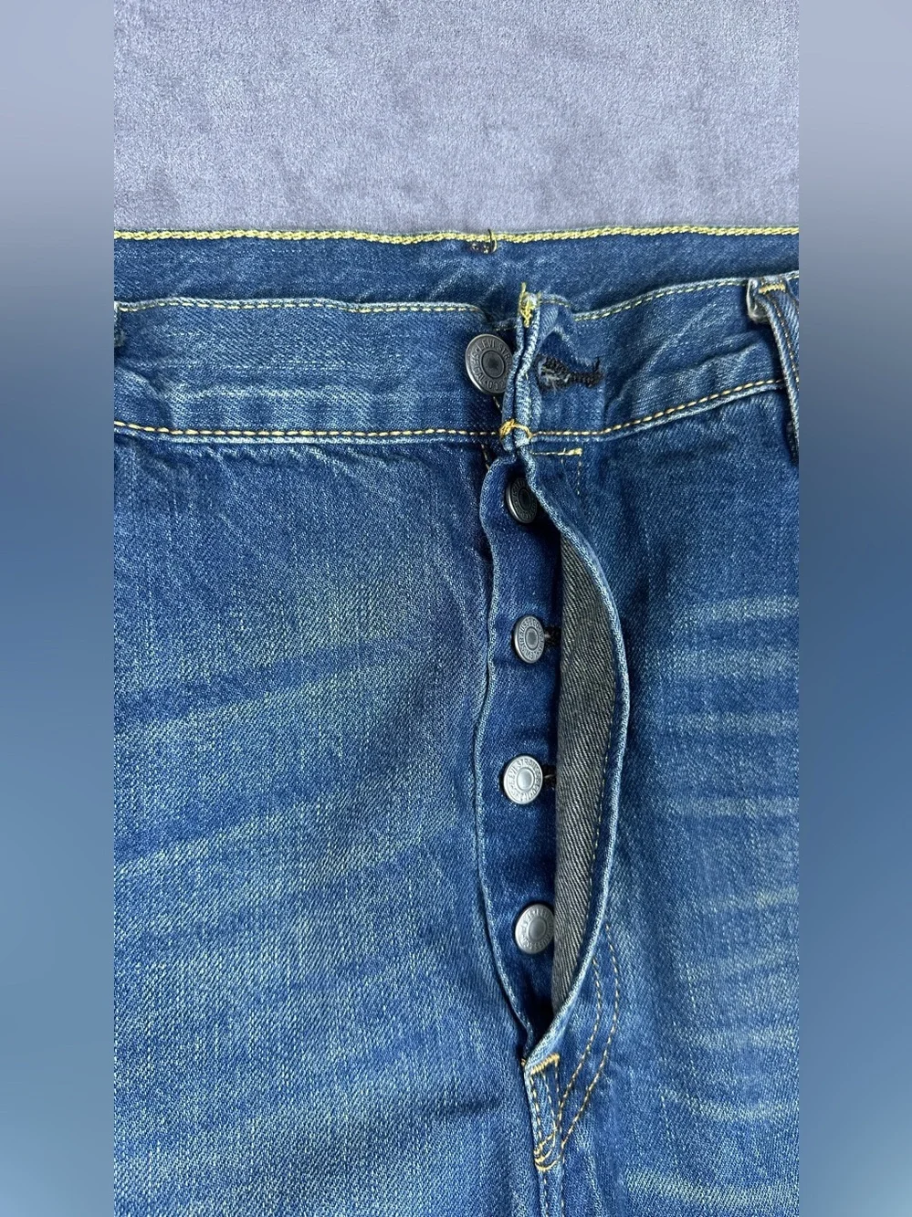Levi's 501 Original Fit Jeans Men's 36x30 Medium Wash Blue Button Fly Straight